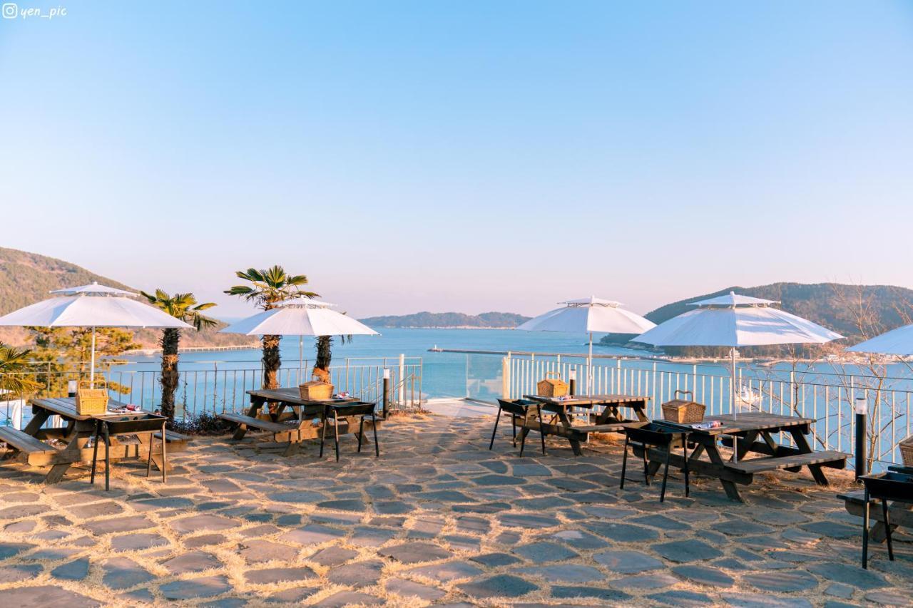 Hotel Sang Sang & Private Sang Sang Pool Villa Geoje Exterior foto