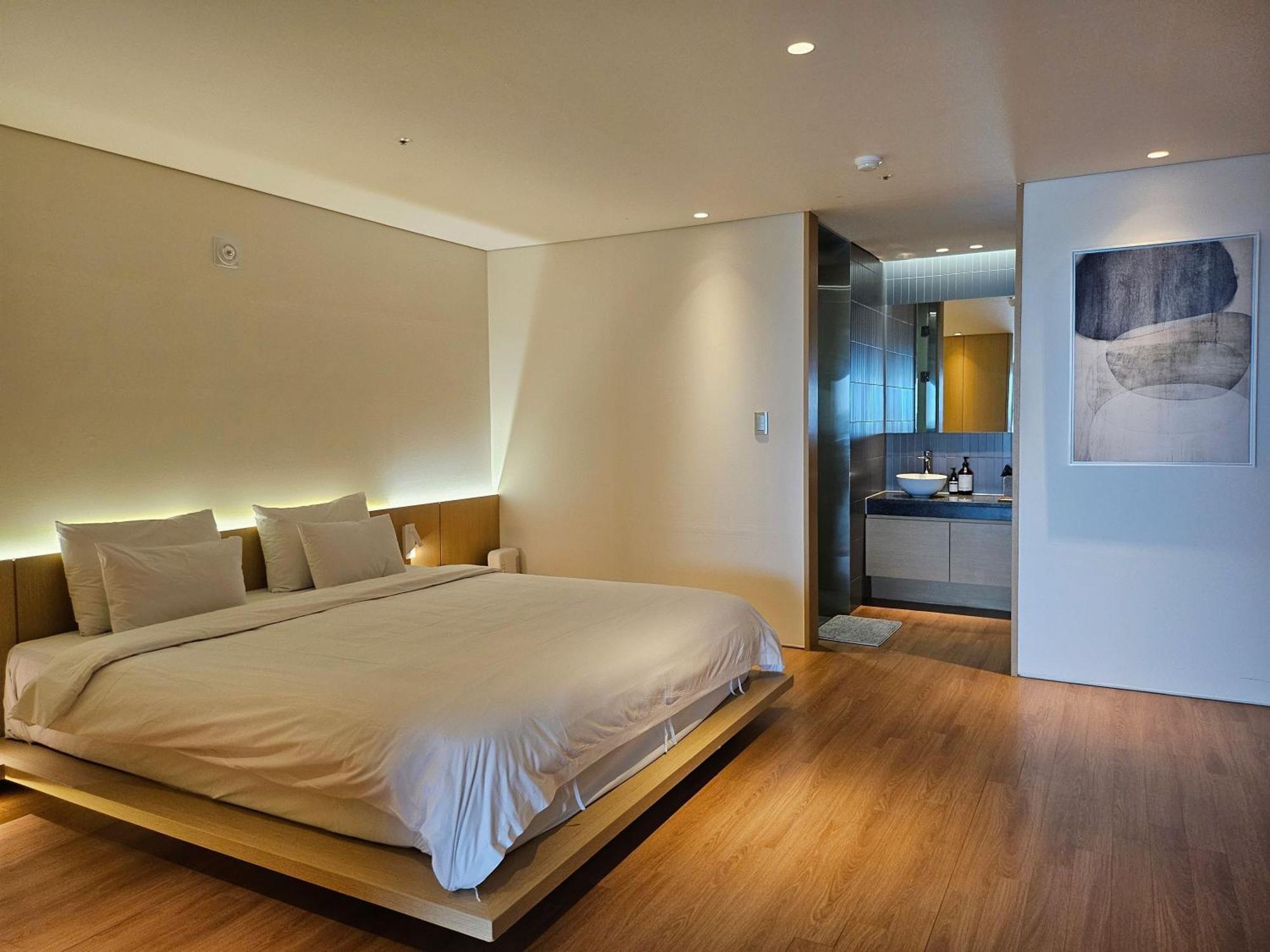 Hotel Sang Sang & Private Sang Sang Pool Villa Geoje Exterior foto